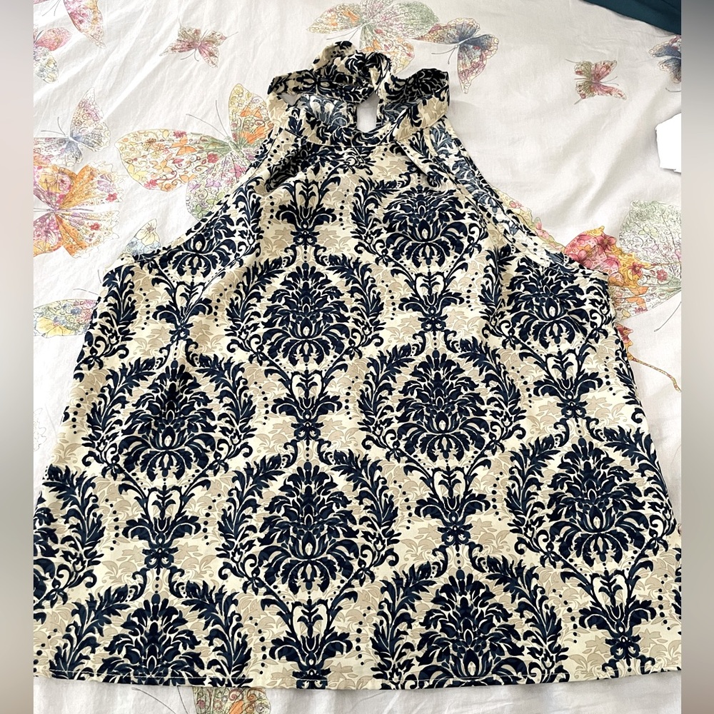 High neck top